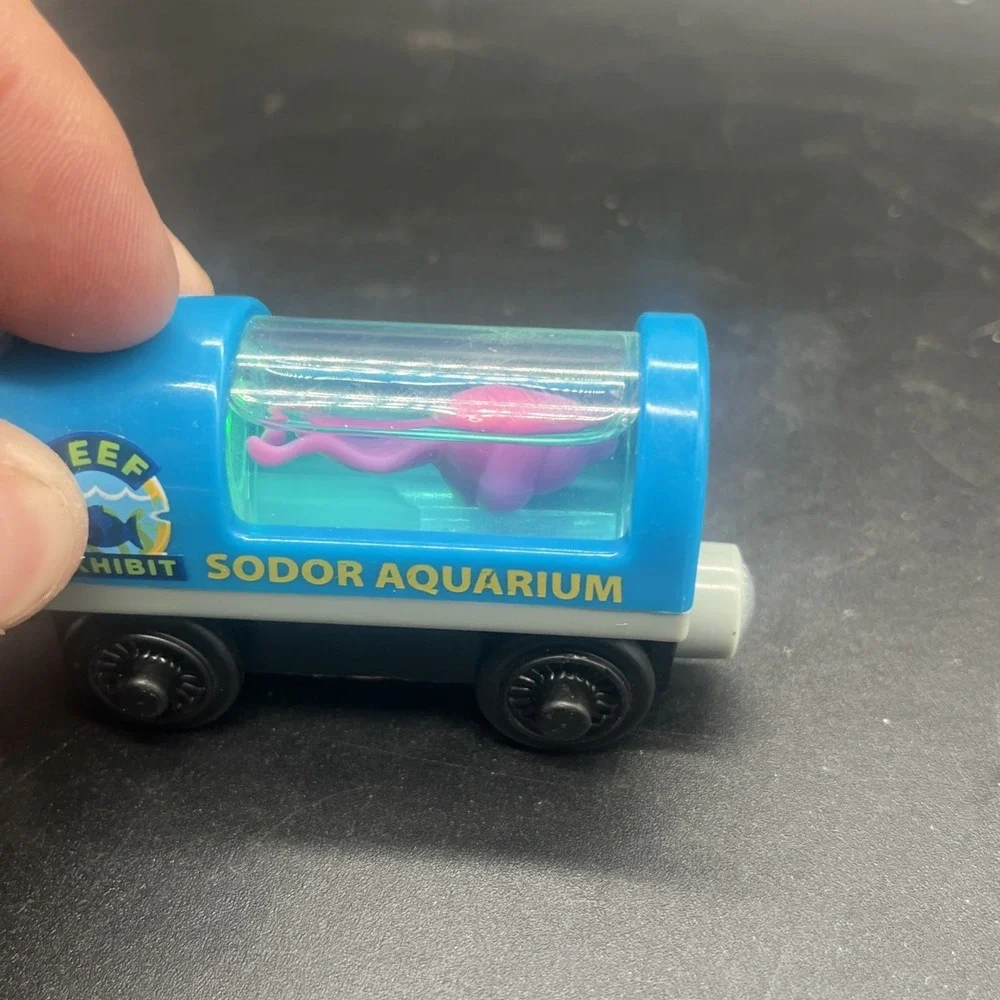 Aquarium Car Light Up Squid Thomas the Train Wooden Railway Tender Tested